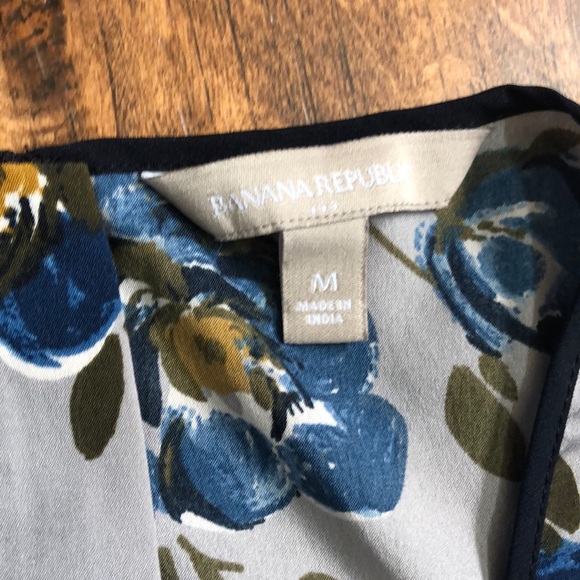 Floral Tank - Picture 2 of 3